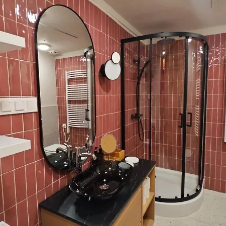 Siena Haven - Urban Suite Apartment *