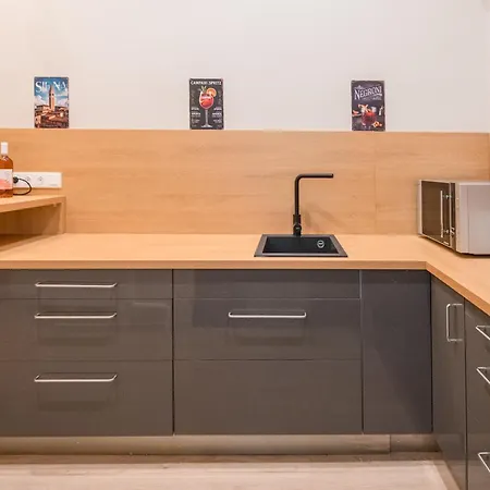 Siena Haven - Urban Apartmán